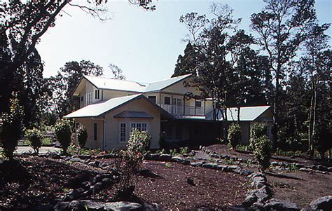 Kilauea Lodge - Boone Morrison, Architecture