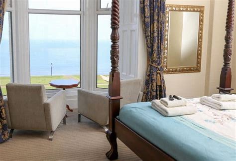 8 Whitby Sea View Bed & Breakfasts, Whitby B&B's With Sea Views