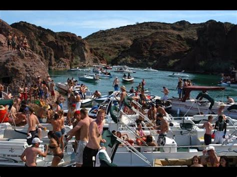 BOATING DAY AT CANYON LAKE ARIZONA - YouTube