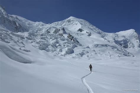 Ski Mont Blanc - Hire a Mountain Guide for a 2 Day Itinerary