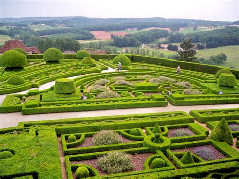 Dordogne | Gardens of Chateau Hautefort in the Dordogne, France