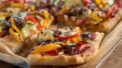 Roasted vegetable pizza – recipe | Unilever Food Solutions UK