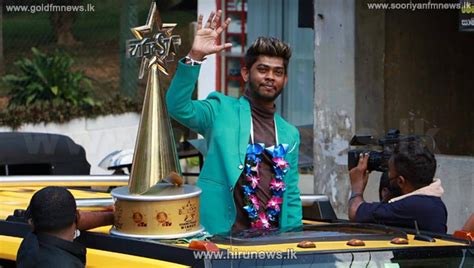 'Hiru STAR' Season 02: Winner Udara Kaushalya reaches his home - Gold ...