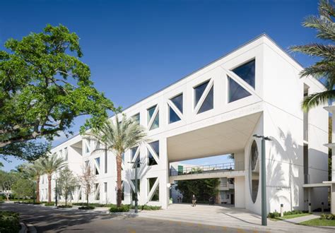 Frost School of Music, University of Miami | Case Studies | SageGlass