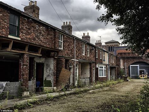 Old Coronation Street set boarded up ahead of demolition | Daily Mail ...