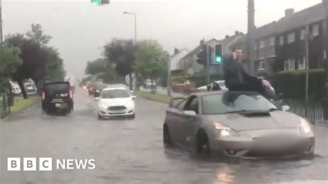 Edinburgh flooding: Rising water causes chaos