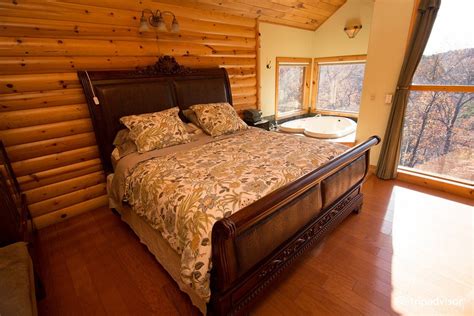 TREEHOUSE COTTAGES - Updated 2022 Prices & Campground Reviews (Eureka Springs, AR)