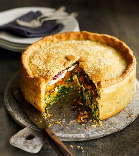 Butternut squash, spinach and goat's cheese pie | Recipe | Vegetarian pie recipes, Recipes ...