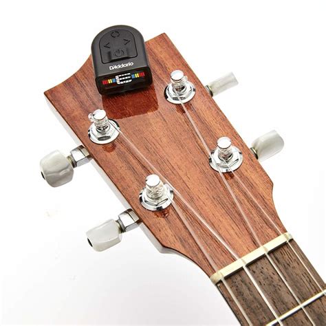 9 Best and Most Accurate Guitar Tuners