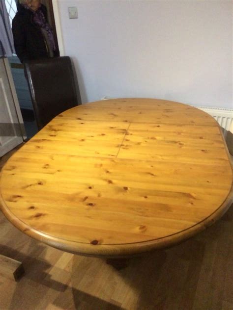 Extendable circular table in CO3 Colchester für 100,00 £ zum Verkauf | Shpock DE