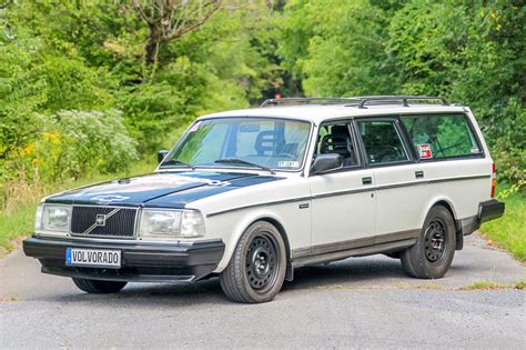 Volvorado: A 700 Horsepower Turbo LS Volvo Station Wagon