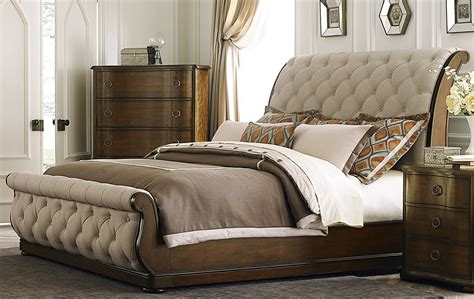 Cotswold Upholstered Sleigh Bedroom Set from Liberty (545-BR-QSL) | Coleman Furniture
