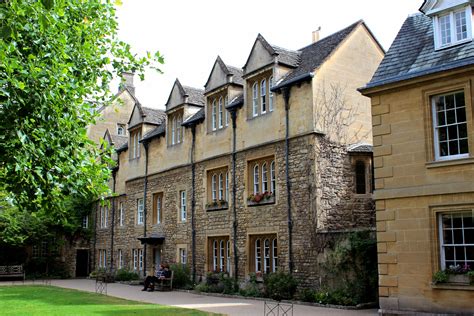 Oxford accommodation - Hertford College | University of Oxford