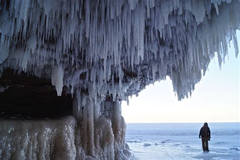 Ice caves open to the public on Lake Superior | PBS NewsHour