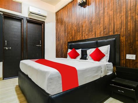 Couple Hotels in Indore | Best Couple Friendly Hotels | Starting @ ₹410 ...