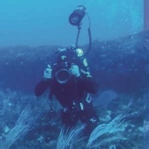 Underwater 'Stonehenge' Monolith Found Off Coast of Italy - ZergNet