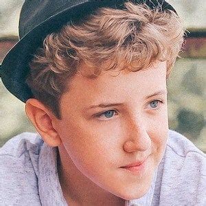 Henry Gallagher - Age, Family, Bio | Famous Birthdays