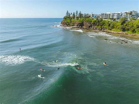 Learn to surf at the Sunshine Coast - Mommy Travels