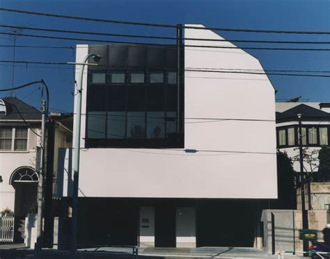 House in Akiya by Nobuo Araki/The Archetype - Architizer