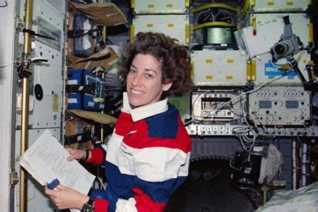 Ellen Ochoa: The First Latina Astronaut to Go into Space - Salud America