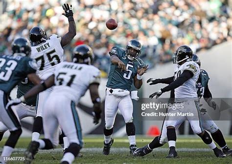 5,528 Donovan Mcnabb Eagles Photos & High Res Pictures - Getty Images