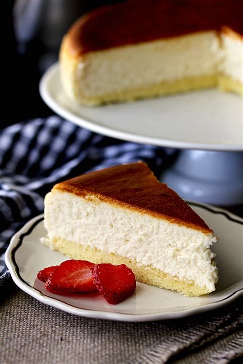 Traditional New York Style Cheesecake | Karen's Kitchen Stories