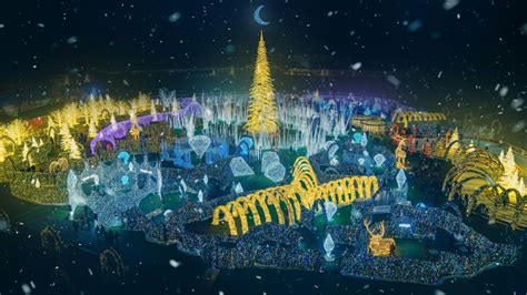 Enchant Christmas bringing the world's largest Christmas light maze to St. Petersburg