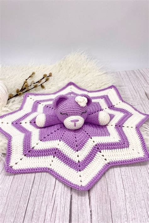 Free Crochet Bear Lovey Pattern: 8 Point Star Blanket - Cuddly Stitches ...