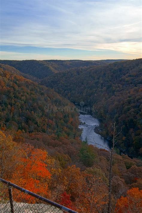 Tennessee Valley River and Mountain Overlook Stock Photo - Image of grande, city: 131116588