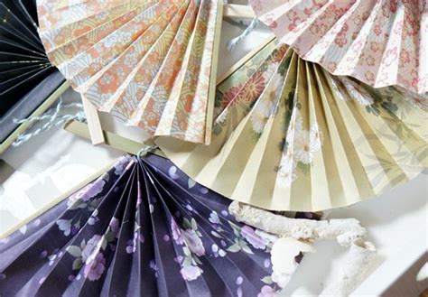 DIY Japanese Paper Fan Ornaments