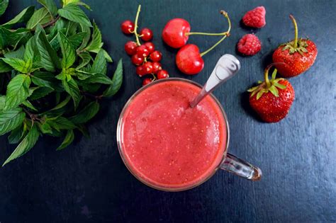 6 Important Benefits of Drinking Healthy Smoothies | FTOC