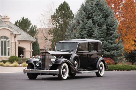 1933 Packard Twelve Model 1006