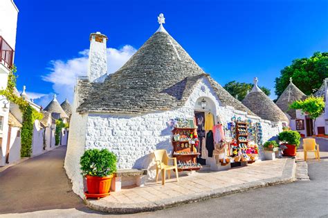 Alberobello Self-Guided Day Trip in Monopoli - Civitatis.com