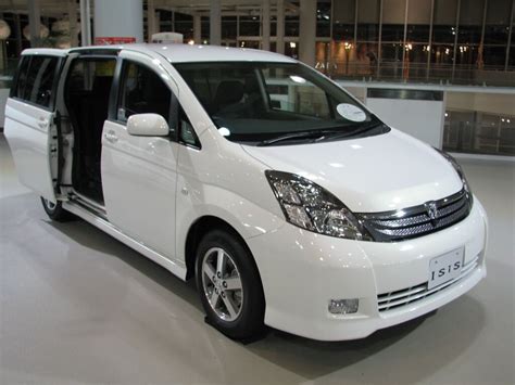 Toyota Isis for sale in Nairobi, Kenya - Get Toyota Isis prices in Kenya