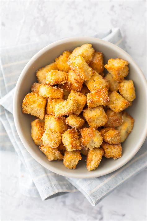 Homemade Garlic Parmesan Croutons - Simply Sated