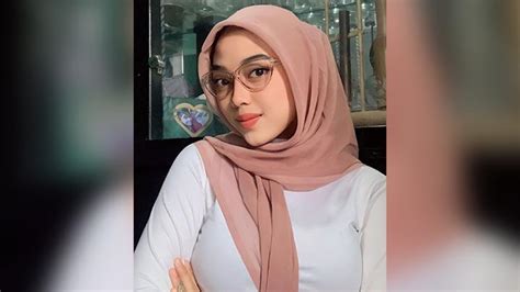 Sosok Araa Mudrikah, Selebgram yang Ditangkap atas Kasus Promosi Situs Judi Online - foto