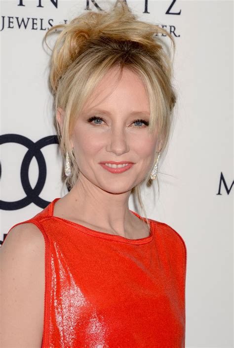 Anne Heche pics | Wallpapers-Photos