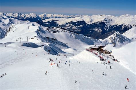 Paradiski Ski Holidays | Best Ski Areas in France | Peak Retreats