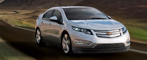 Hybrid Comparison: Chevy Volt versus Nissan Leaf | Valley Chevy