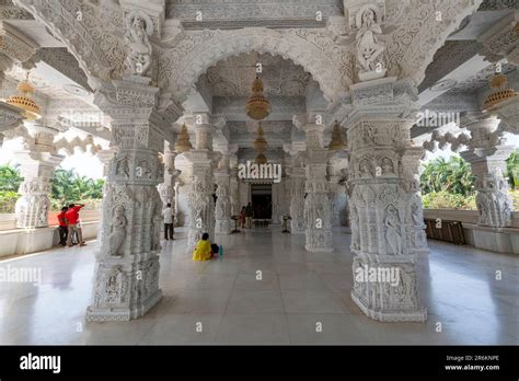 Marble built Dharamshala Manilaxmi Tirth Jain temple, Gujarat, India, Asia Stock Photo - Alamy