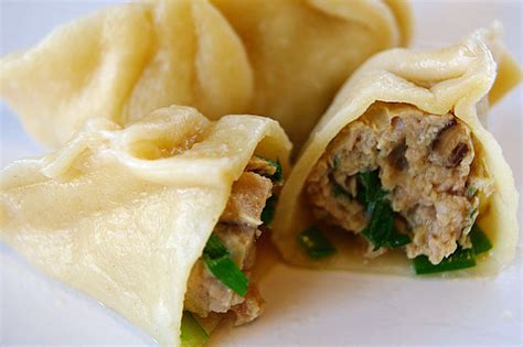 Chinese Pork & Chive Dumplings