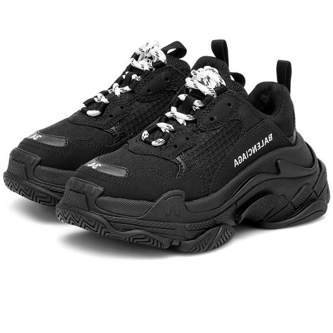 Balenciaga Triple S low-top sneakers Black - Pk-Kicks