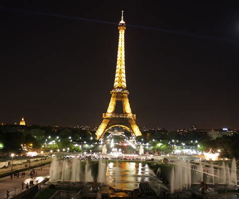 Eiffel Tower | Eiffel Tower desktop Wallpapers | Eiffel Tower Paris ...