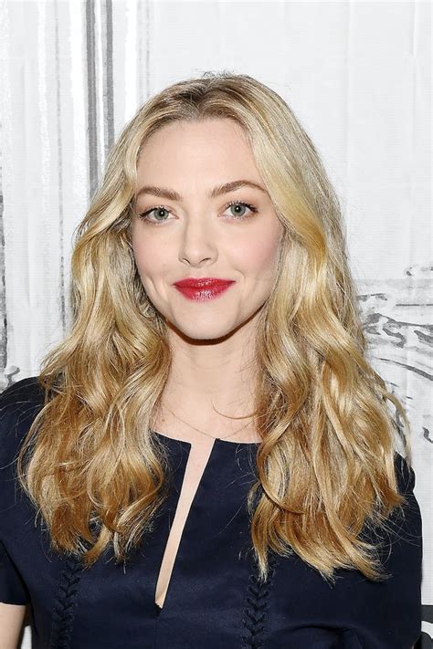 Amanda Seyfried's "Minge" Tattoo With Her 'Mamma Mia' Co-Stars Actually Has Super Feminist Meaning