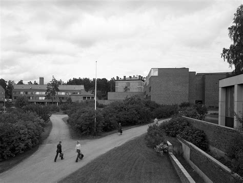 University of Jyväskylä, the Aalto’s Campus · Finnish Architecture ...