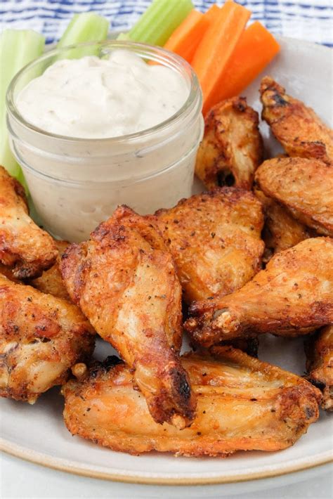 Crispy Air Fryer Chicken Wings - Simply Air Fryer