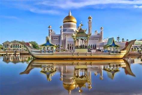 5 Outstanding Attractions You Must Not Miss In Brunei - TravelTourXP.com