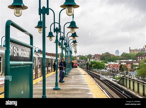 61st Street – Woodside Subway Station Woodside Queens New York, New York, USA Stock Photo - Alamy