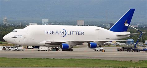 Alquiler de avión de carga - Dreamlifter LCF