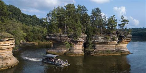 What Makes Wisconsin Dells Unique? Why is it so Popular?